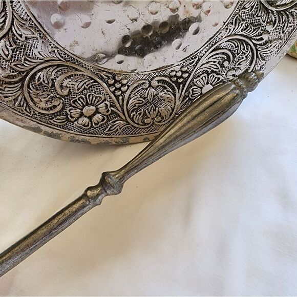 Large Pewter Ladle Punch, Stew, Gumbo, Soup, Decor - Picture 2 of 13